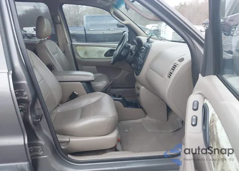 2002 Ford Escape Xlt z USA, uszkodzony, nr VIN 1FMYU04172KD96506